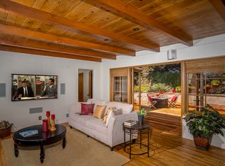 11201 Canton Dr, Studio City, CA 91604