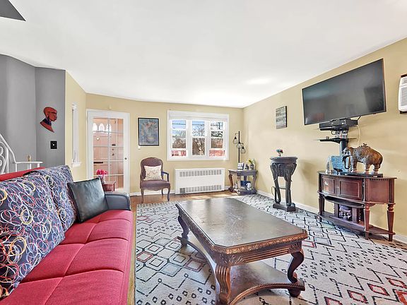 5th image of 1851 Coleman St