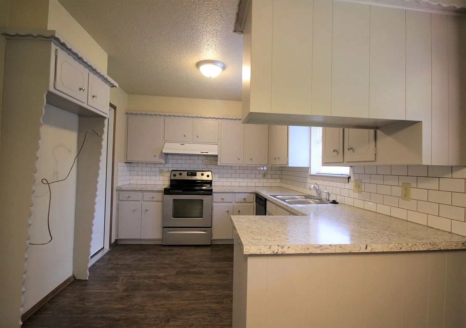 Spacious 3 Bed 2 Bath In Edmond — Photo 3