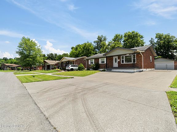 5th image of 10111 Normie Ln
