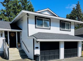 1017 Ballentine St, Raymond, WA 98577