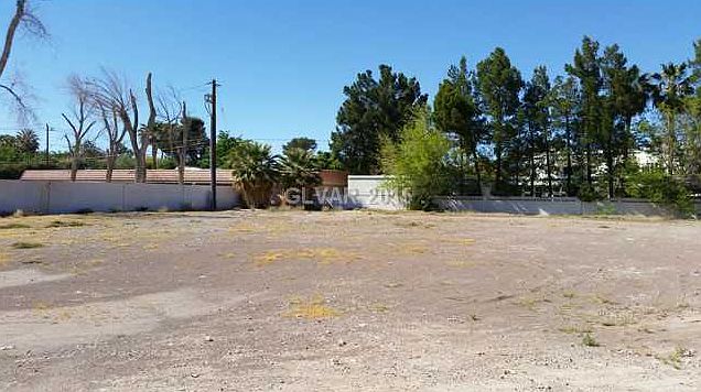 1st image of 748 Rancho Cir