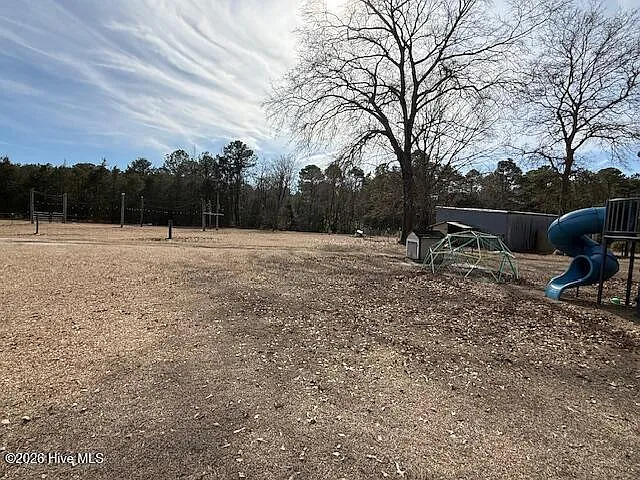 176 Old Fountain Rd — Photo 27