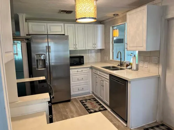 147 Norfolk Pine Ln, Naples, FL 34114