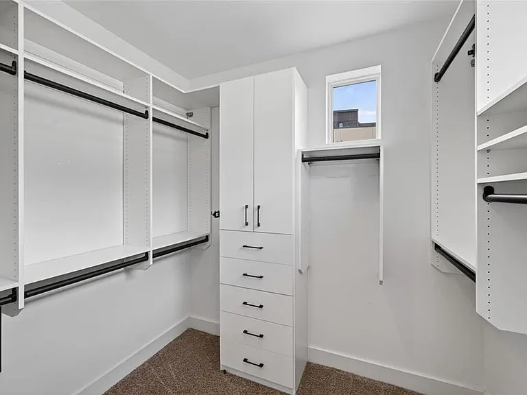 1214 Chelsea Cir NW — Photo 14
