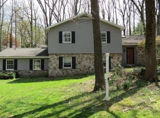 436 Laurel Dr, Hershey, PA 17033
