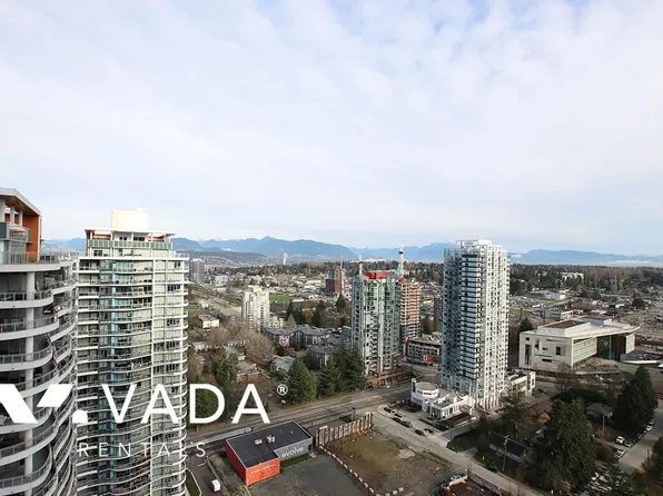 13308 Central Ave #2501, Surrey, BC V3T 0M4