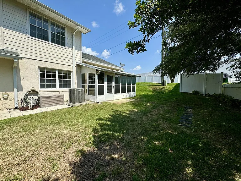 1455 Disston Ave — Photo 11
