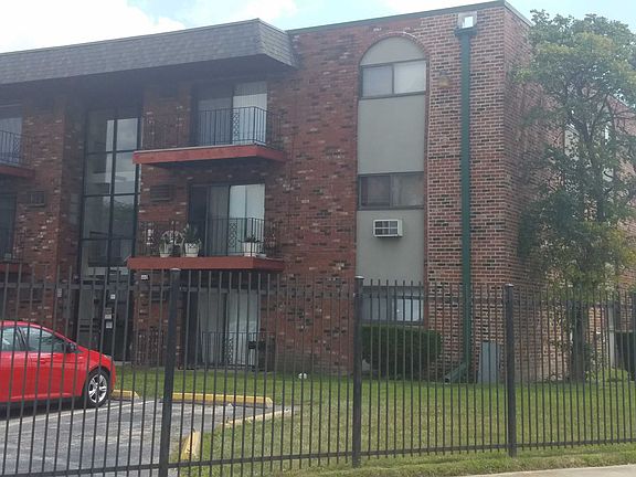 2nd image of 13713 S Stewart Ave APT 1E