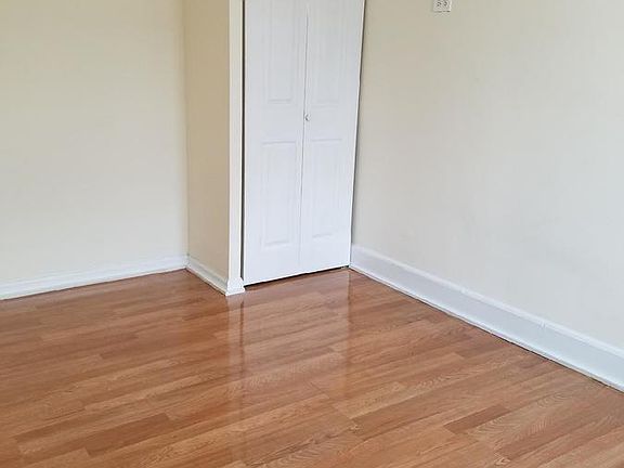 2nd image of 1527 W 78th St APT 3H