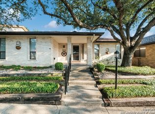 5826 Winterhaven Dr, Windcrest, TX 78239