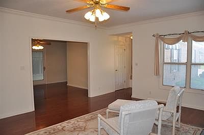 4th image of 6422 Hearthstone Dr