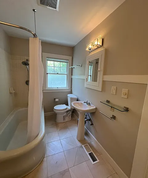 609 Homer Ave — Photo 1