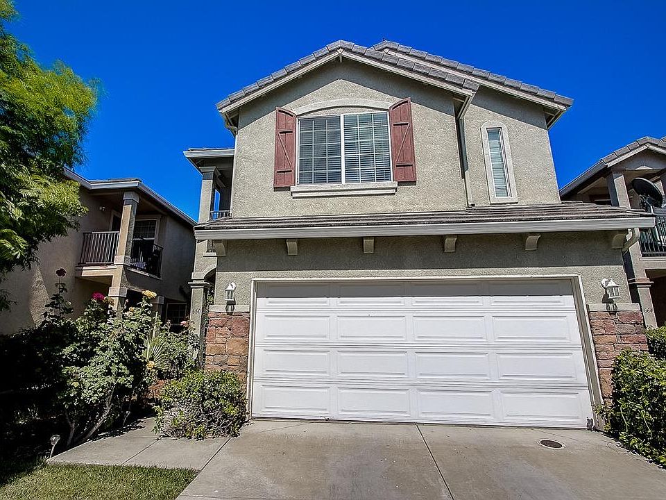 1st image of 660 Queensland Cir