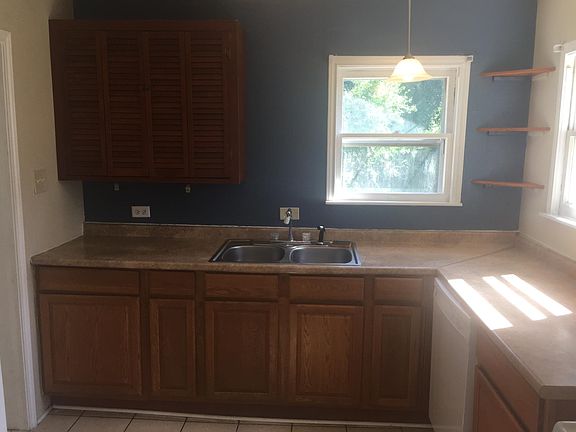 4th image of 107 Wilburn Dr