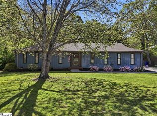 26 Owens Rd, Taylors, SC 29687