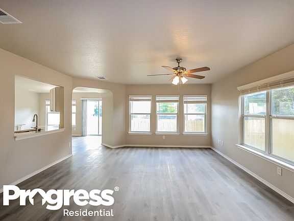 5th image of 7926 Winterstone Dr