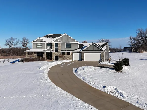 5309 Heritage Ln SW, Rochester, MN 55902