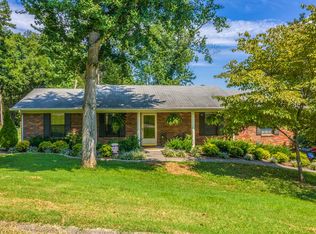 1324 Wind Crest Dr, Morristown, TN 37814