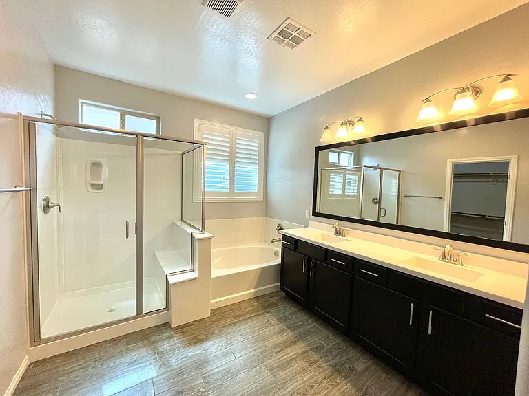 9702 Canyon Landing Ave — Photo 26