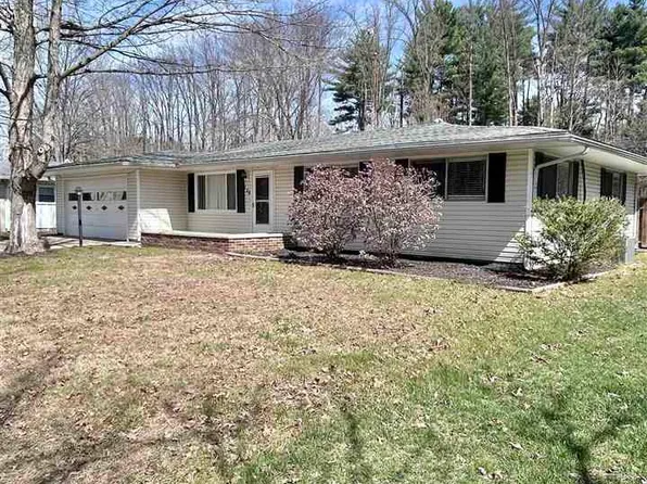 136 E Lawrin Blvd, Terre Haute, IN 47803