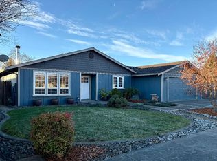 1842 Sycamore Ct, McKinleyville, CA 95519