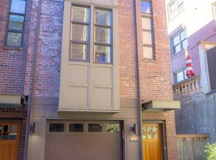 427 13th Ave E APT C, Seattle, WA 98102