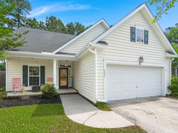 2007 Culloden Dr, Summerville, SC 29483