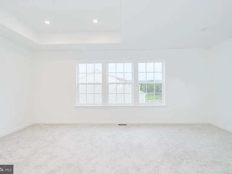 500 Tracy Way — Photo 16