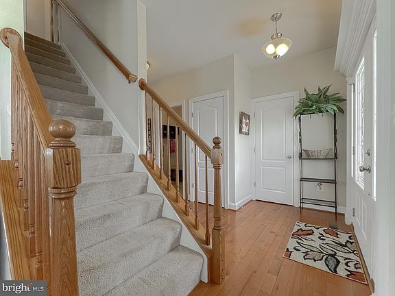 5th image of 23680 Coventry Dr