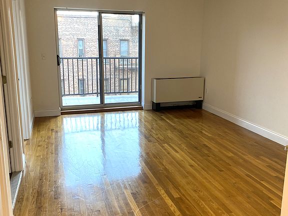 5th image of 29 Cooper St APT 6B