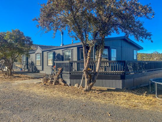 1747 Se Highland Rd Prineville Or 97754 Zillow