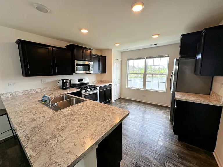 2329 Upland Rd — Photo 2
