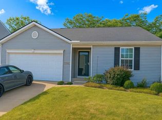 8118 Cypress Cir, Dexter, MI 48130