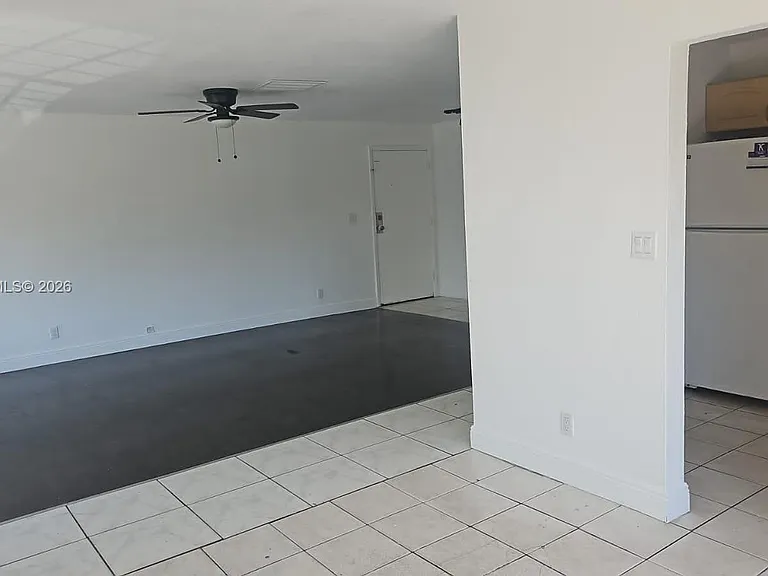 5300 NW 18th Ct #4I — Photo 2