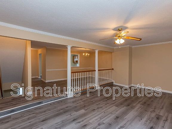 3rd image of 506 Waters Cove Ct