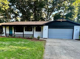136 Ann St, Holland, MI 49424