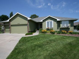 19532 Binney Cir, Elkhorn, NE 68022