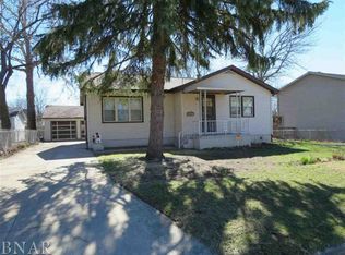 504 W Stewart St, Bloomington, IL
