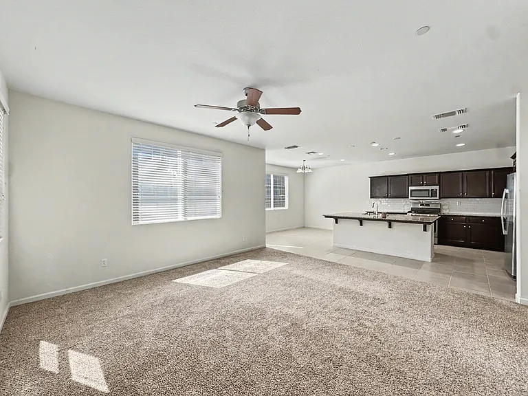 3428 Del Monte Ave — Photo 2