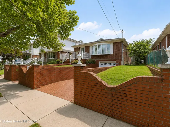 382 Virginia Ave, Staten Island, NY 10305