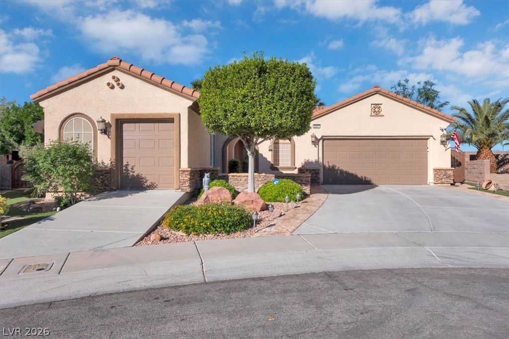 2237 Suffron Hills Ct, Henderson, NV 89044 | MLS #2775800 | Zillow