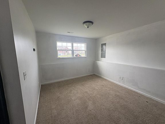 4th image of 101 Summerfield Dr