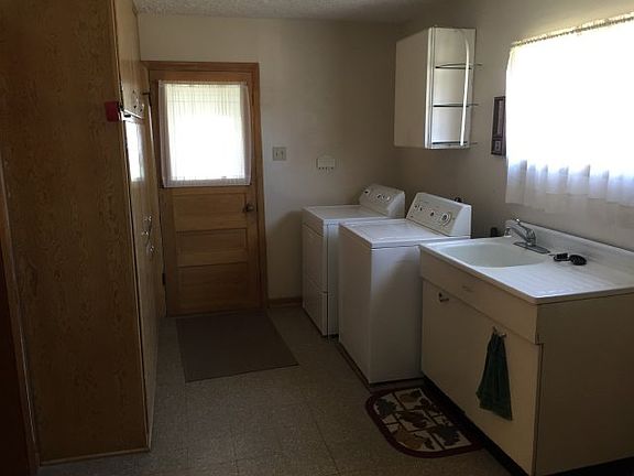 3rd image of 260 Nebraska St