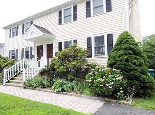 211 Hunyadi Ave, Fairfield, CT 06824