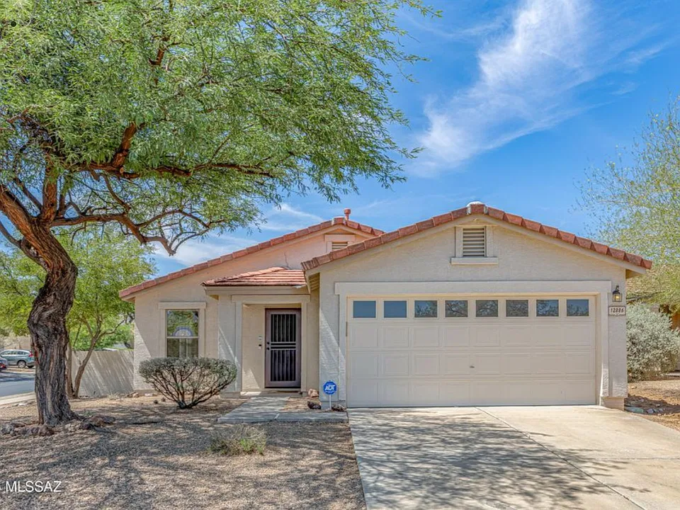 12886 N Desert Olive Dr