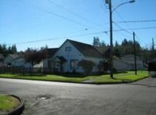 904 5th St, Hoquiam, WA 98537