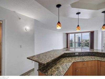 6917 Collins Ave APT 1522, Miami Beach, FL, 33141