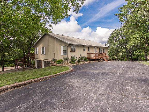 5th image of 333 Sherwood Ave