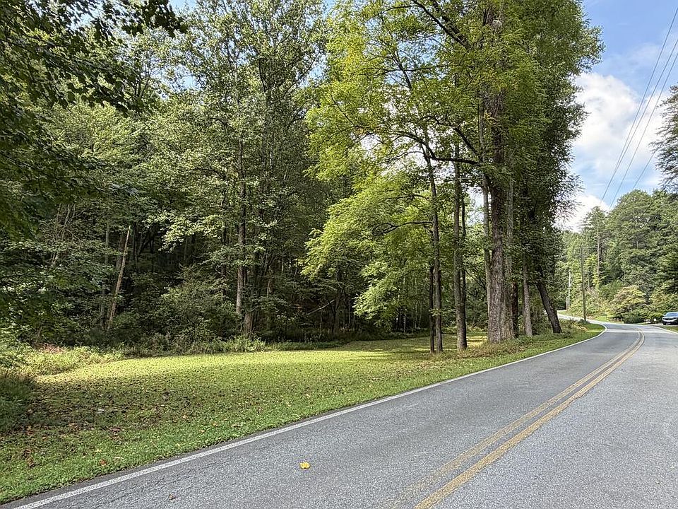 1st image of Lucius Rd